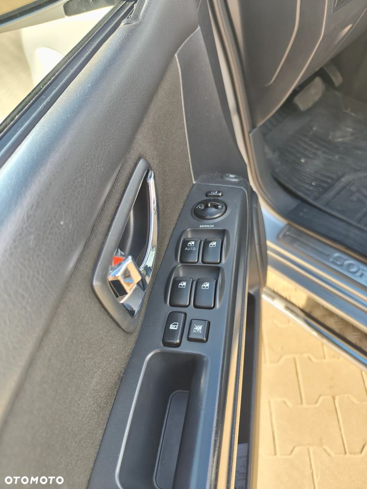 Kia Sorento - 14
