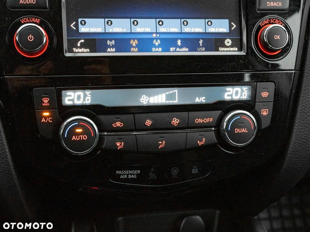 Nissan Qashqai 1.3 DIG-T Acenta - 20