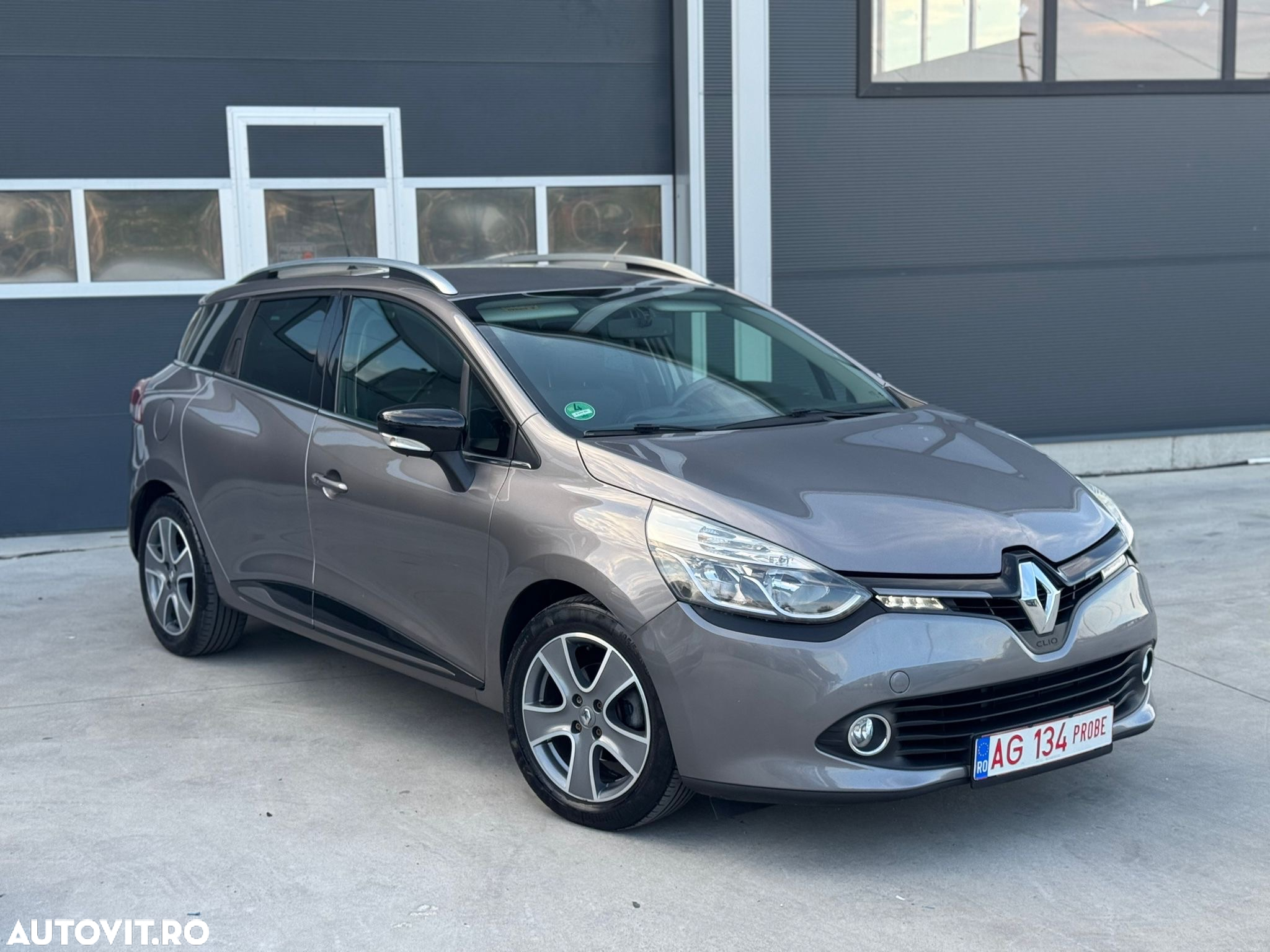 Renault Clio dCi 90 Dynamique - 10