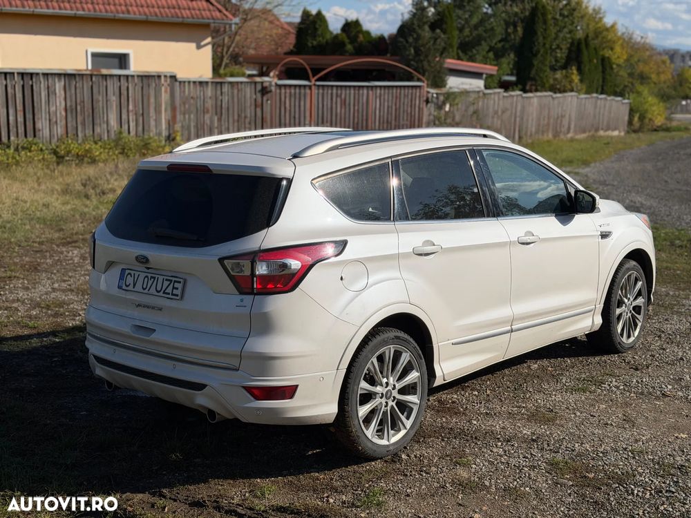 Ford Kuga - 3
