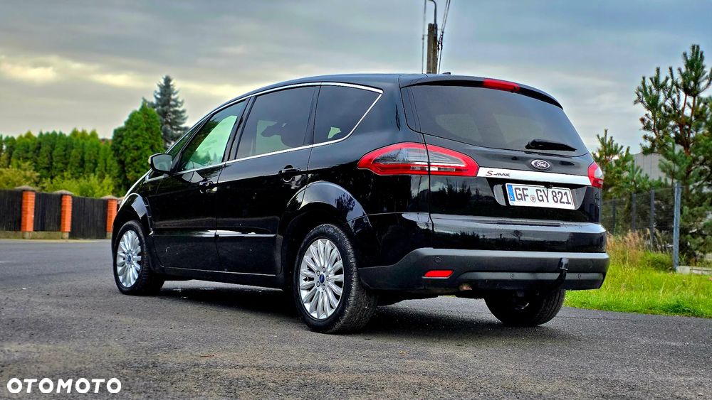 Ford S-Max - 14