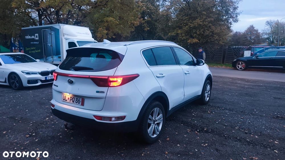 Kia Sportage 1.6 GDI 2WD ISG Attract - 27