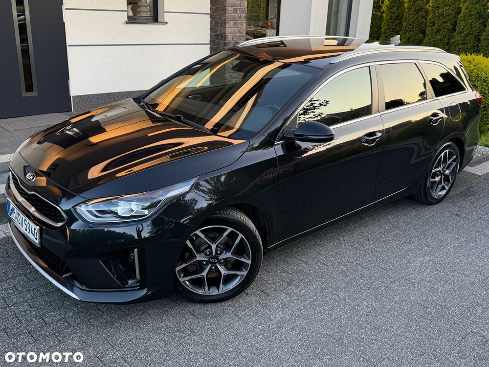 Kia Ceed 1.6 CRDi 136 ISG GT Line - 9