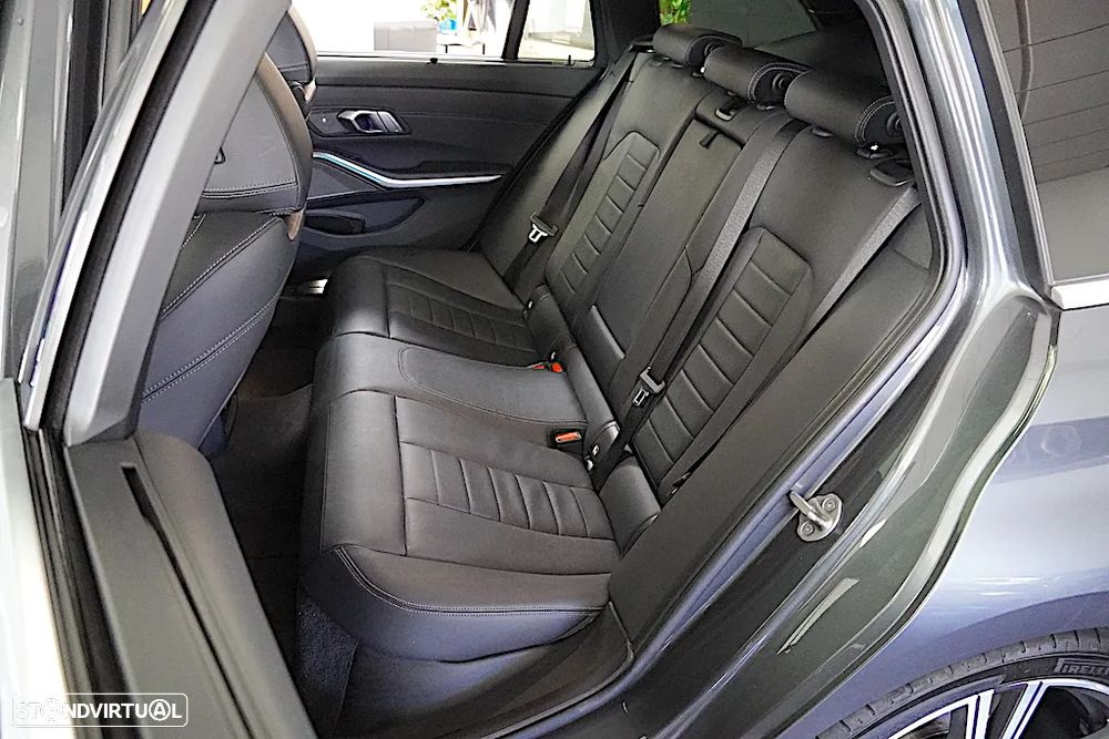 BMW 320 d Pack M Auto - 5