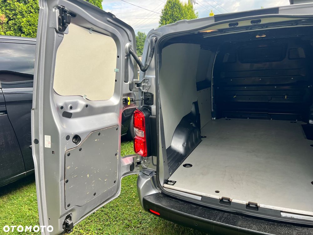 Opel Vivaro - 14