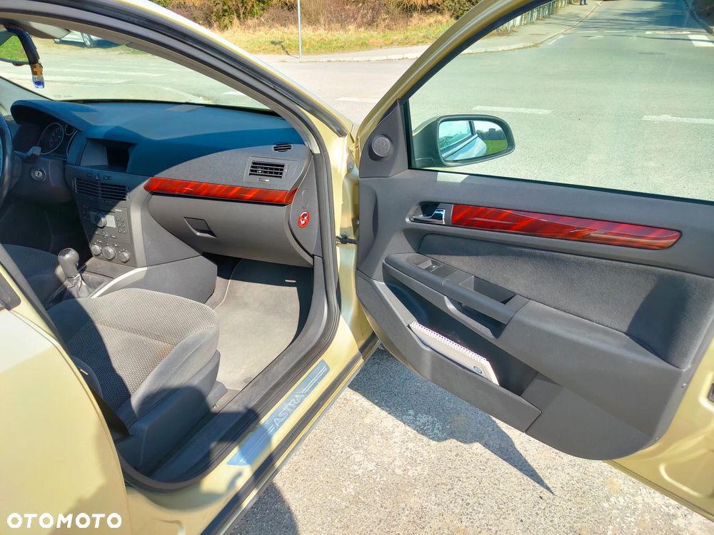 Opel Astra 1.8 Elegance - 33