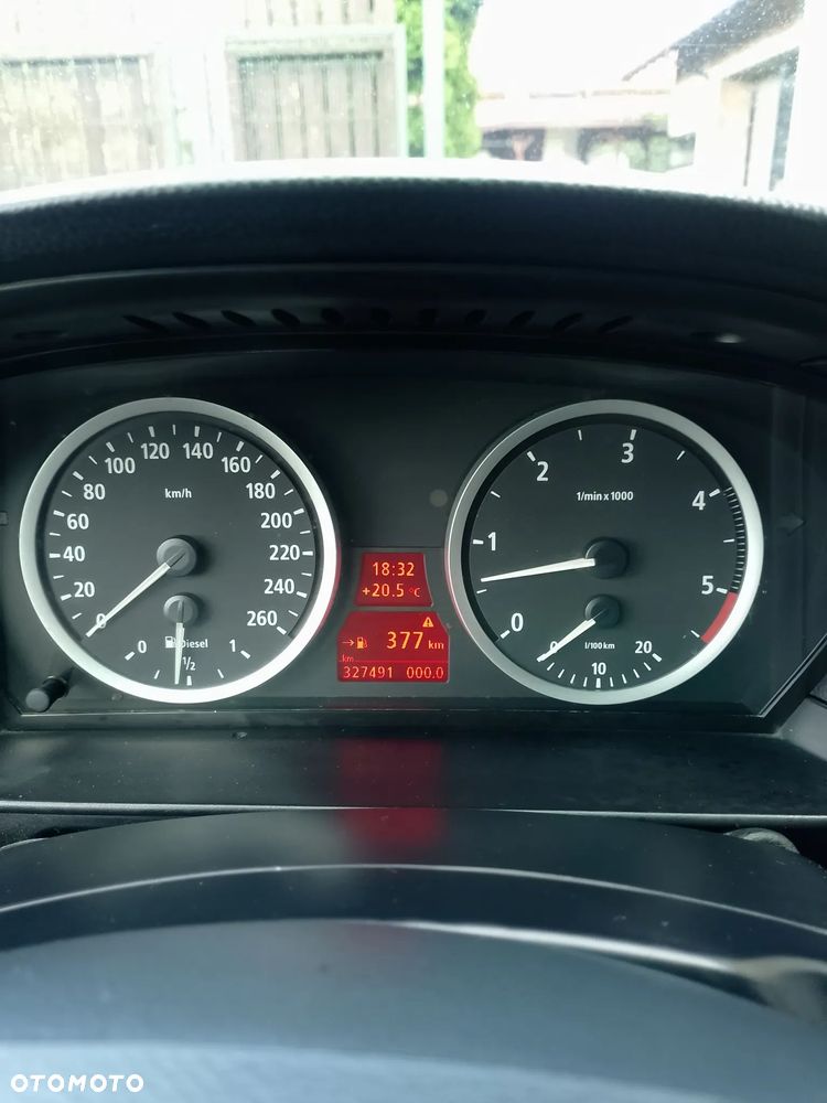 BMW Seria 5 - 14