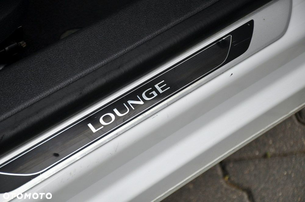 Volkswagen Tiguan - 19