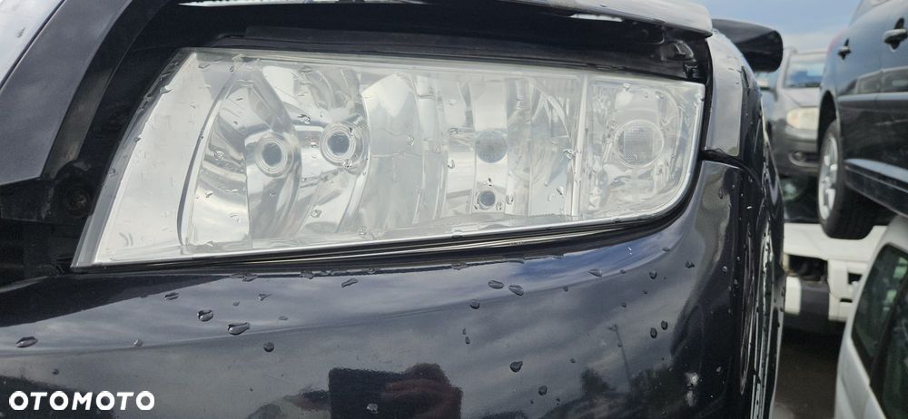SKODA FABIA I 1.4 MPI AZE 99 - 04 - ZWROTNICA PRZÓD LEWA PRAWA - 5