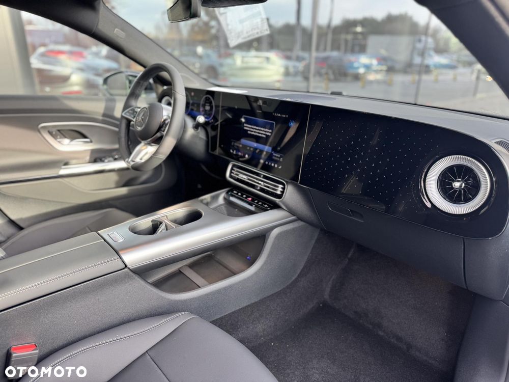 Mercedes-Benz CLA 180 mHEV 8G-DCT - 18