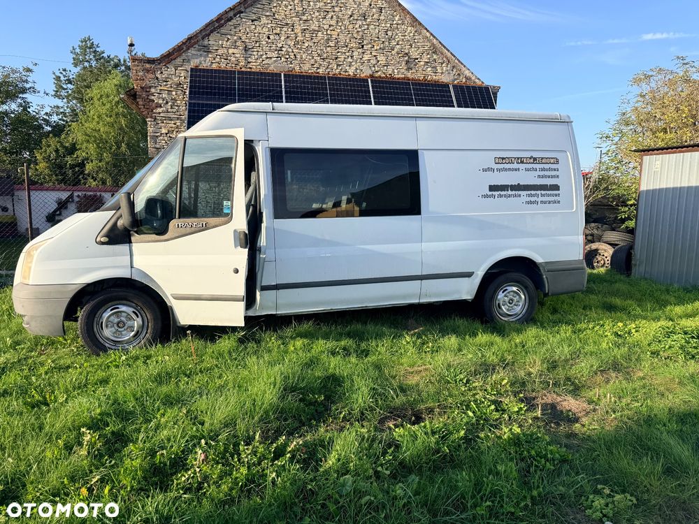 Ford Transit MAX - 4
