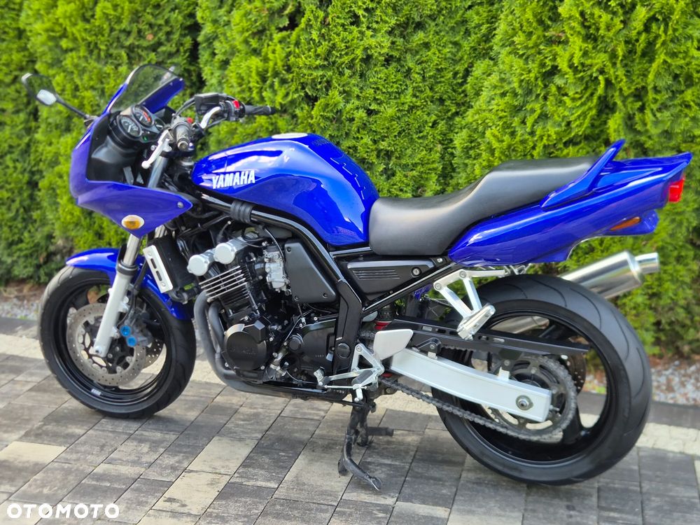 Yamaha FZ6 - 6
