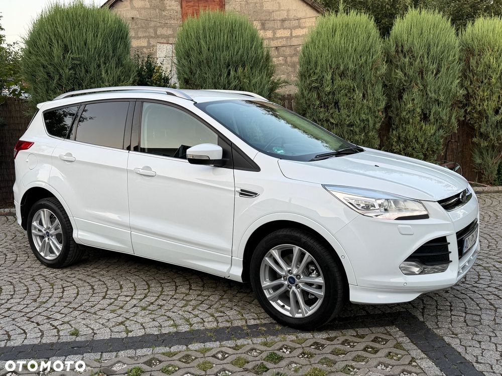 Ford Kuga 2.0 TDCi 4x4 Titanium - 4