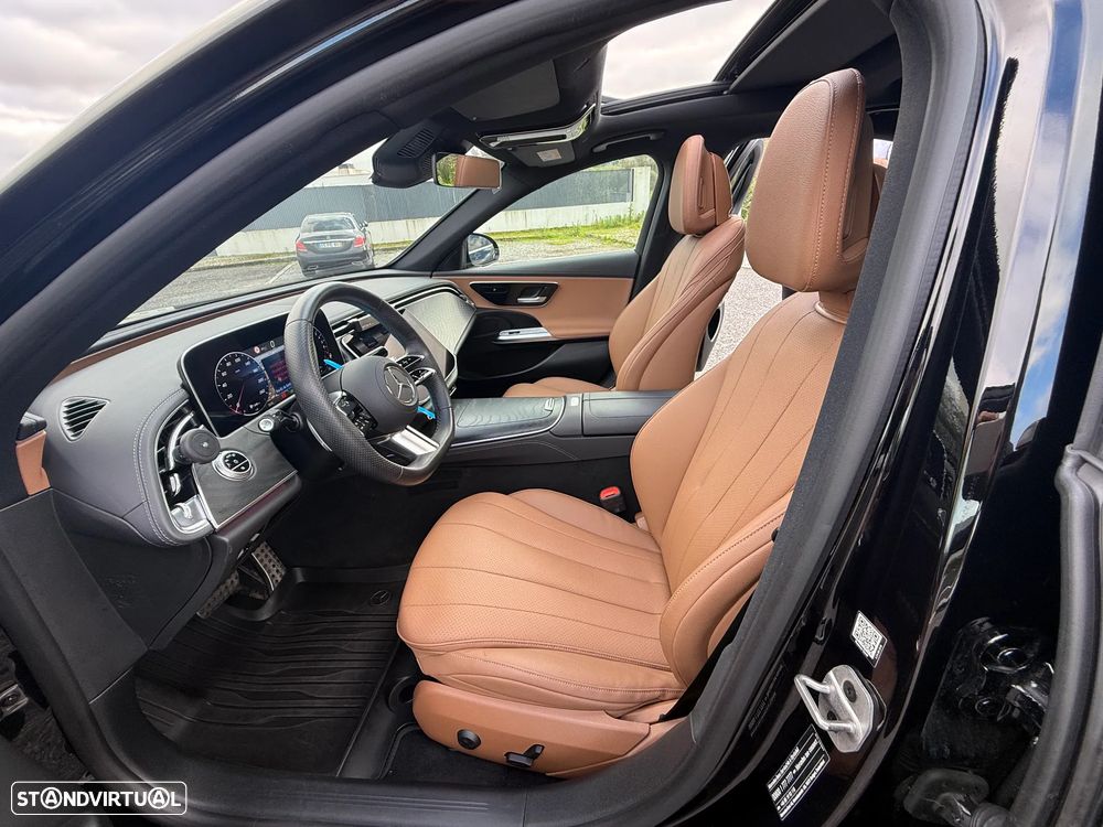 Mercedes-Benz E 300 Standard - 12