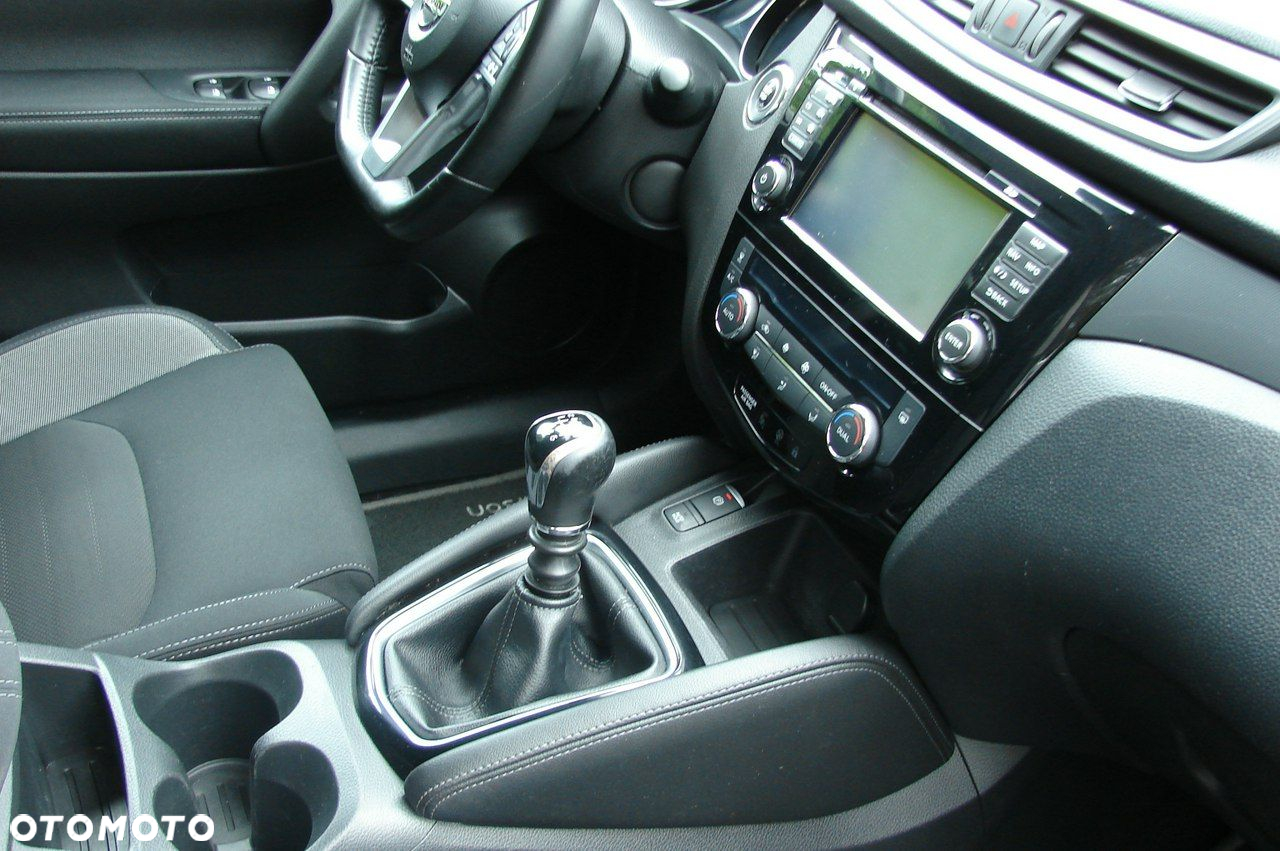 Nissan Qashqai - 17