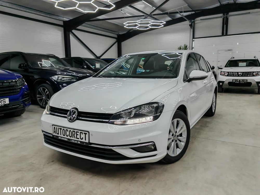 Volkswagen Golf 2.0 TDI (BlueMotion Technology) DSG Comfortline - 3