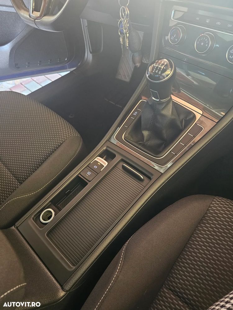 Volkswagen Golf 1.0 TSI Trendline - 15