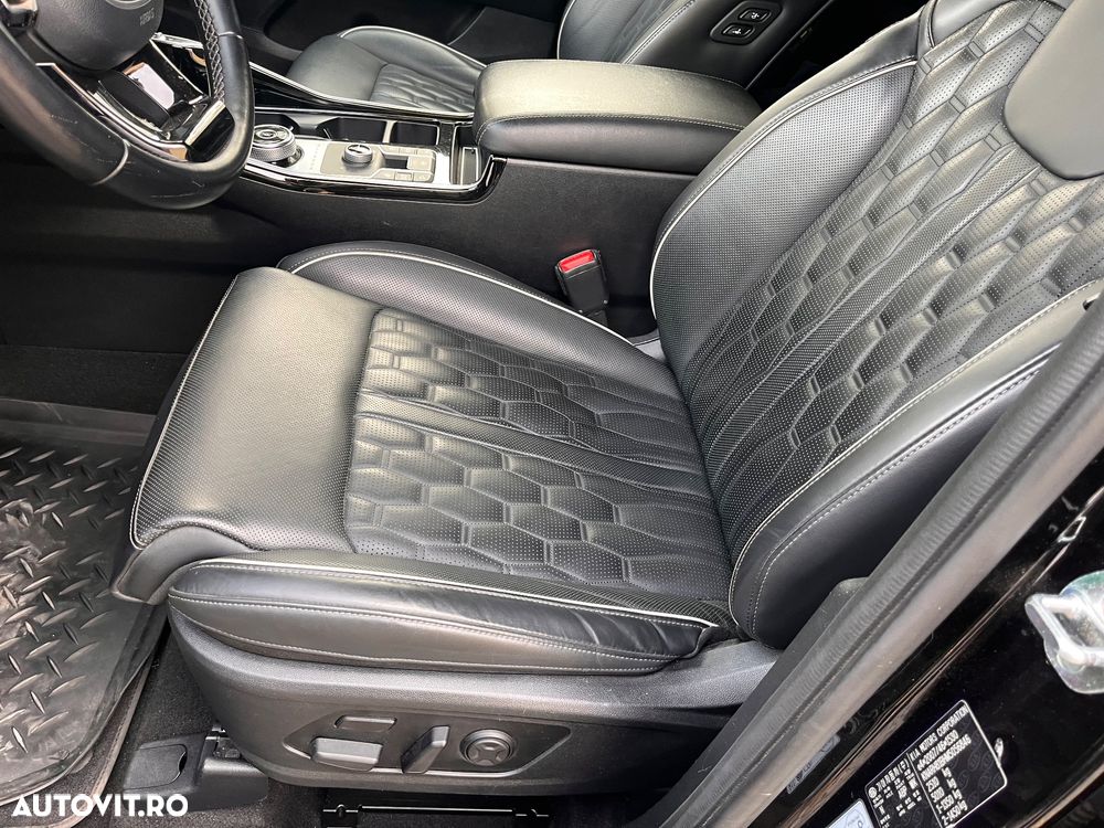 Kia Sorento - 33