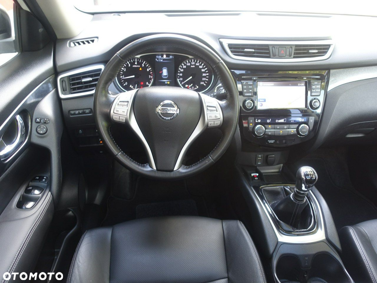 Nissan X-Trail 1.6 DIG-T N-Connecta 2WD - 12