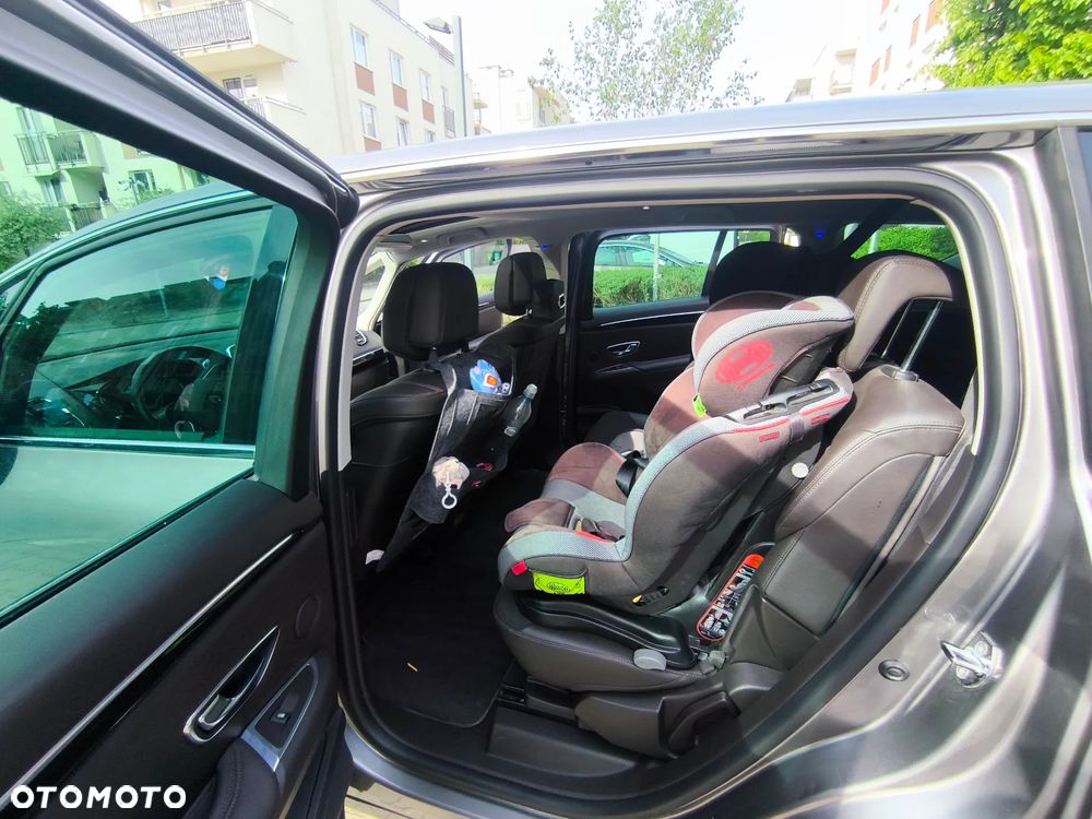 Renault Espace 1.6 dCi Energy SL Techno EDC 7 os - 8