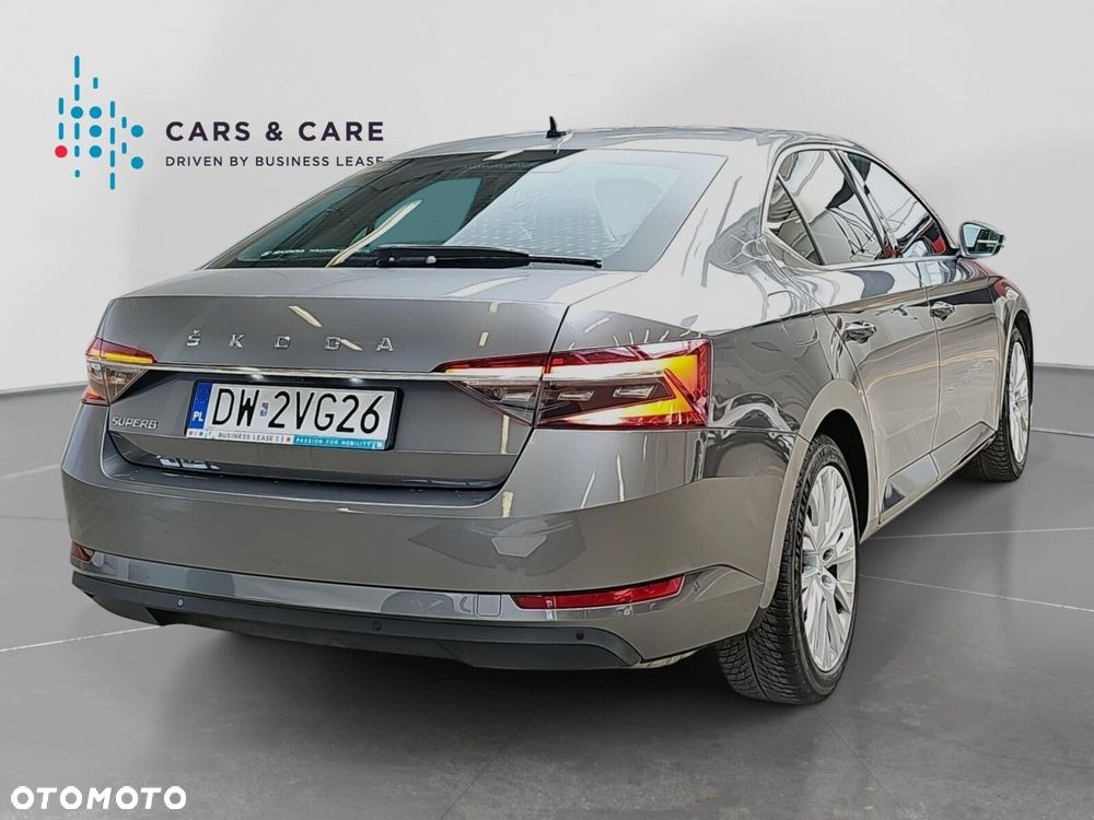 Skoda Superb 2.0 TSI Style DSG - 26