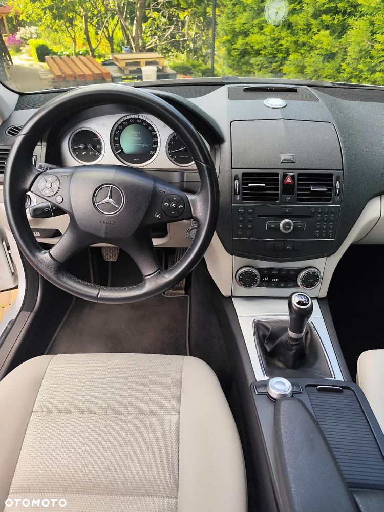 Mercedes-Benz Klasa C 200 Kompressor Elegance - 10
