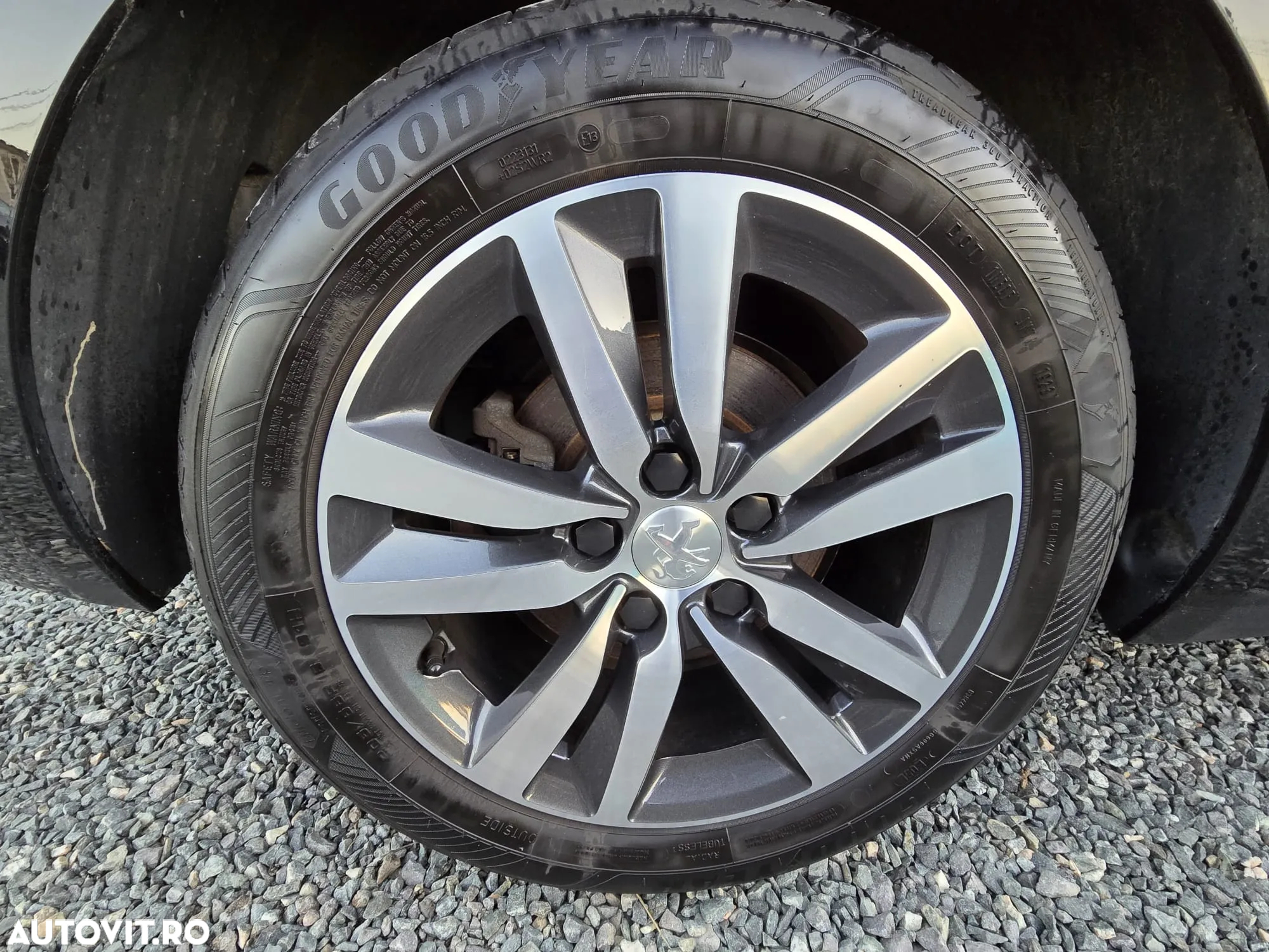 Peugeot 308 BlueHDi FAP 130 Stop & Start Allure - 17