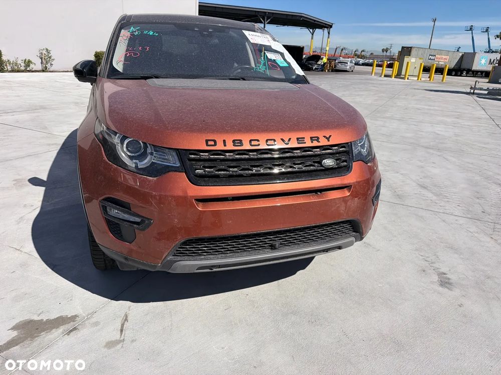 Land Rover Discovery Sport - 1