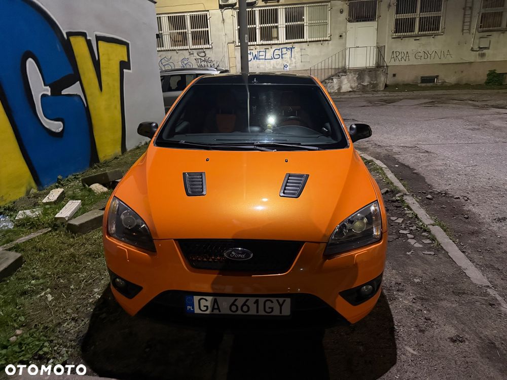 Ford Focus ST - 14