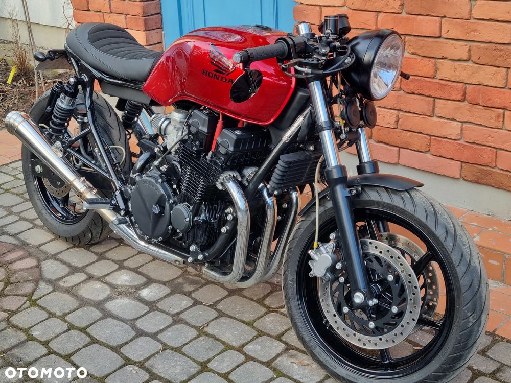 Honda CB - 11