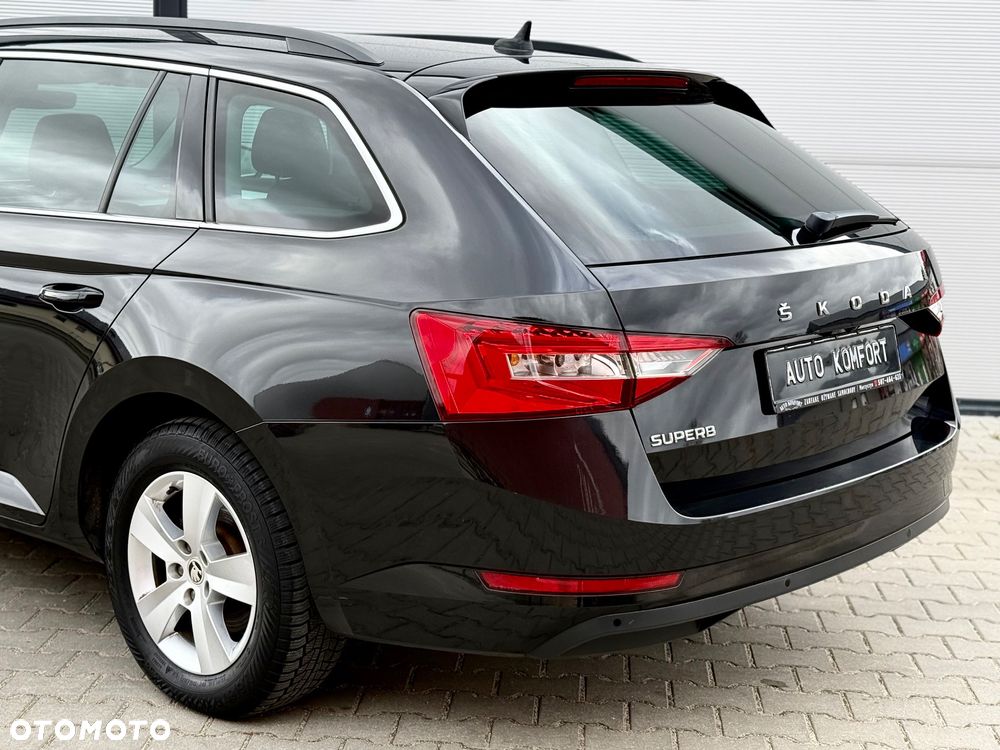 Skoda Superb 1.6 TDI DSG Ambition - 20