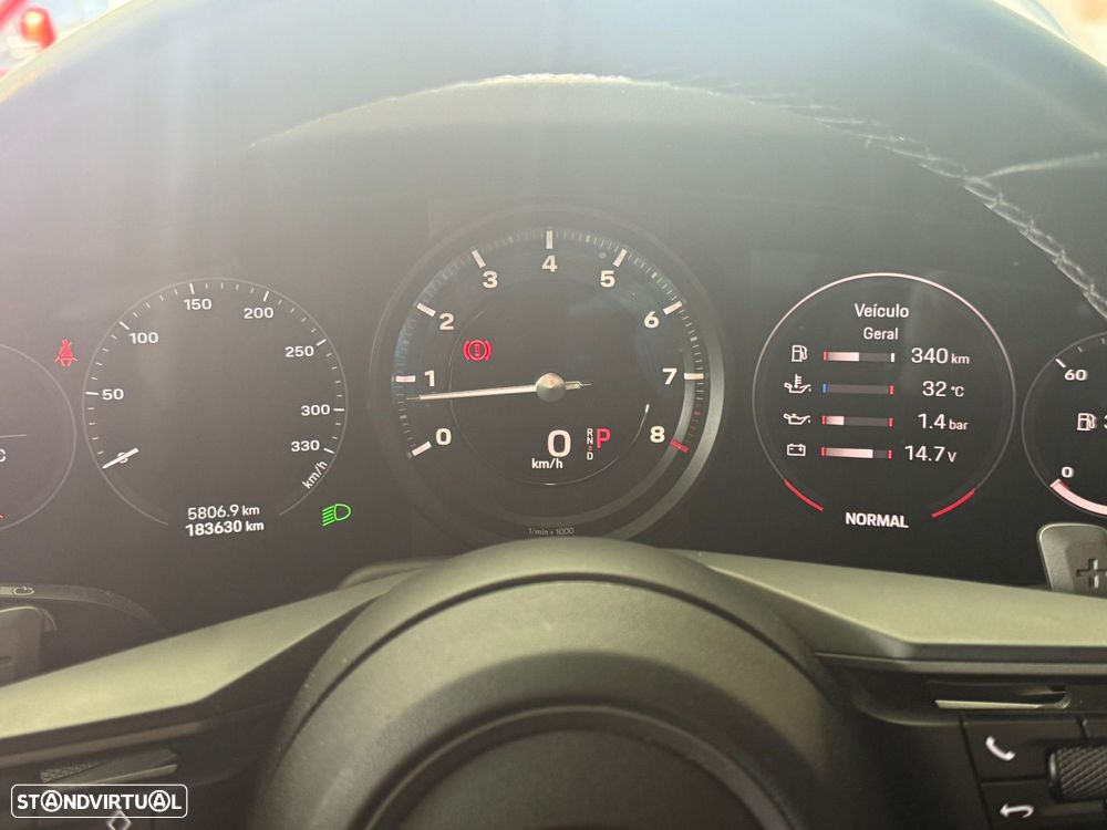 Porsche 911 (992) Carrera S PDK - 15