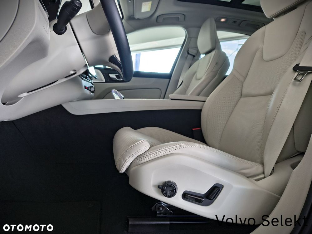 Volvo XC 60 - 26