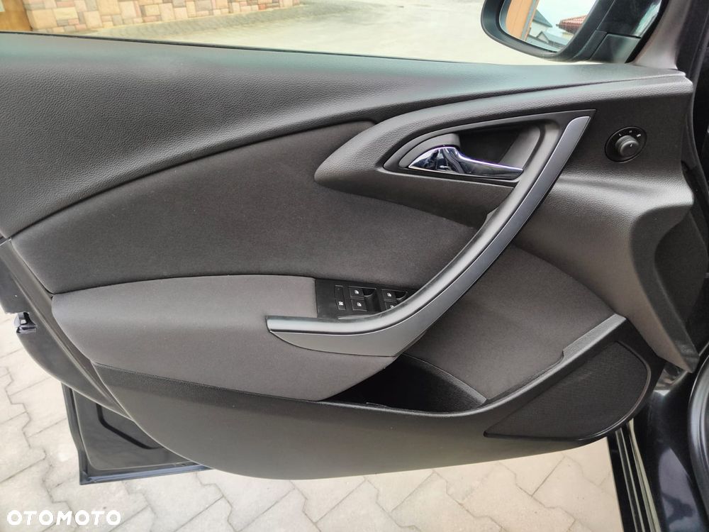 Opel Astra 1.6 CDTI Dynamic - 21