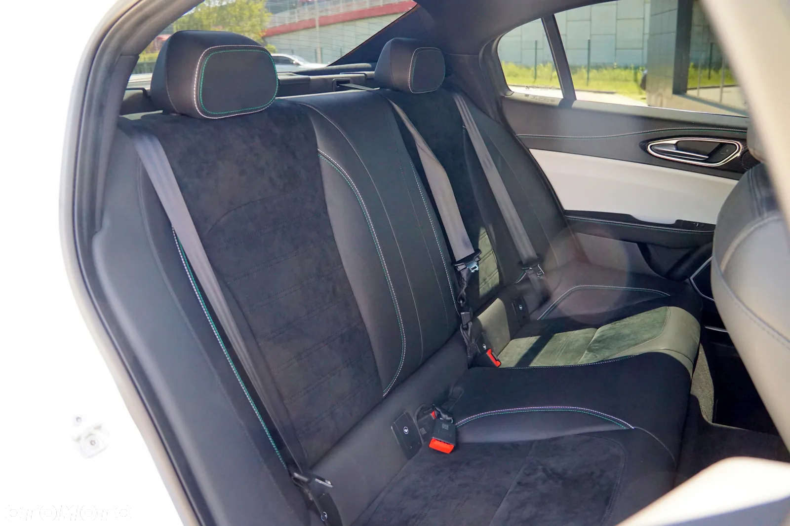Alfa Romeo Giulia 2.9 Bi Turbo V6 Quadrifoglio - 27