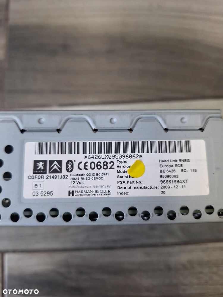 peugeot 5008  radio fabryczne  CD nawigacja 98058929XT 21491J02  (37/10) - 3