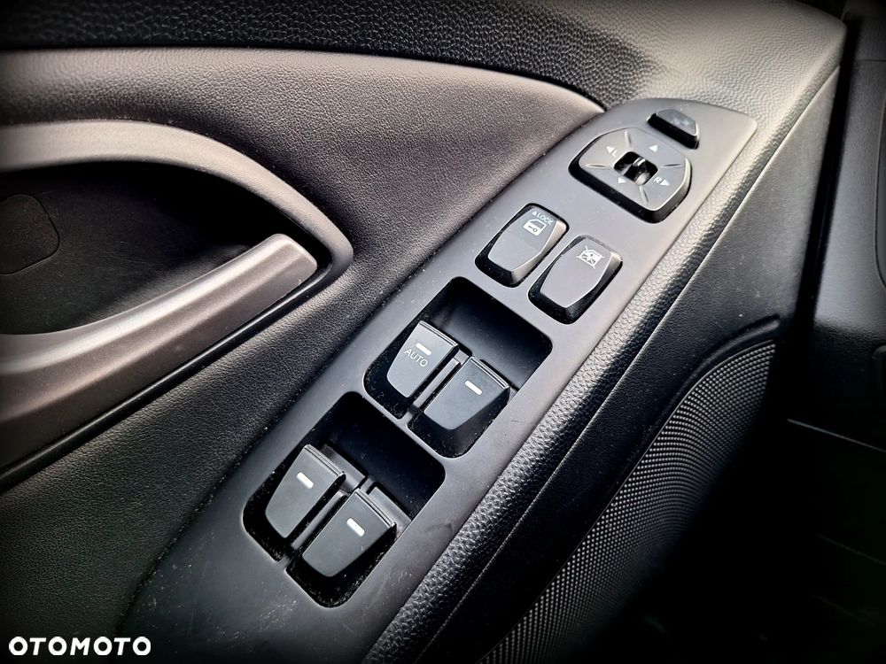 Hyundai ix35 2.0 CRDi 2WD Trend - 16