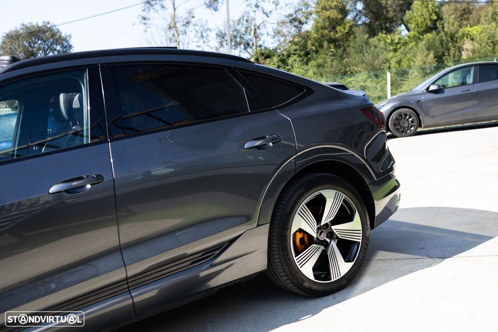 Audi e-tron Sportback 55 quattro S line - 17