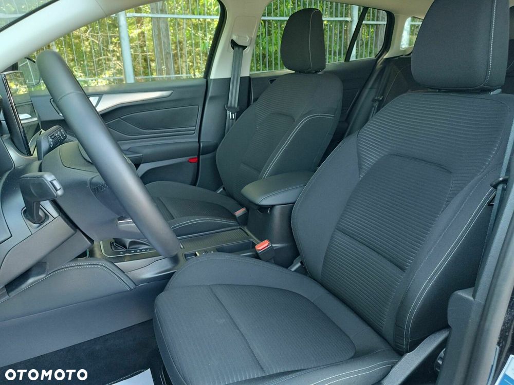 Ford Focus 1.0 EcoBoost mHEV Titanium X - 19