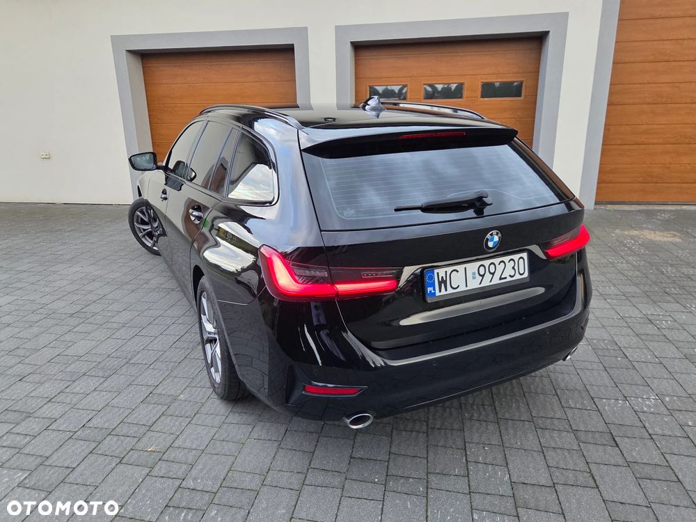 BMW Seria 3 320d Sport Line Shadow - 10