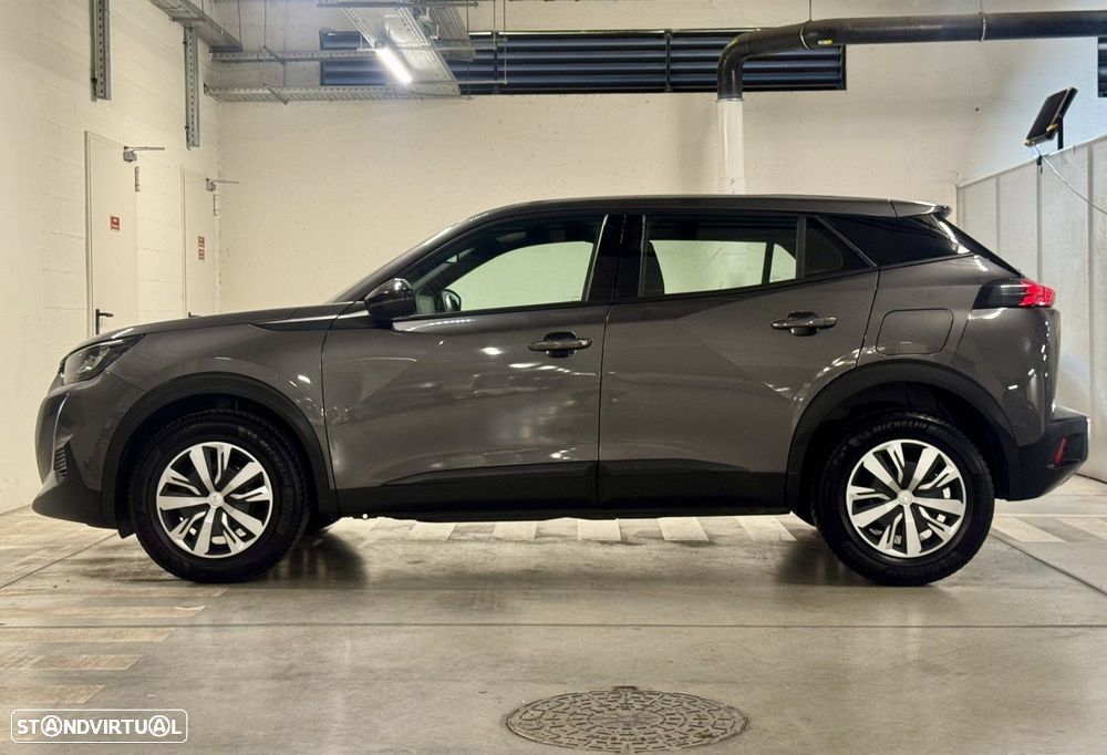 Peugeot 2008 1.2 PureTech Active Pack — fotografia 8