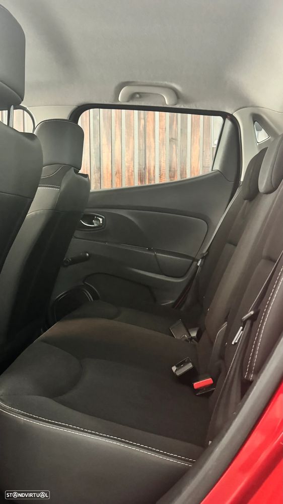 Renault Clio 1.5 dCi Dynamique S - 13