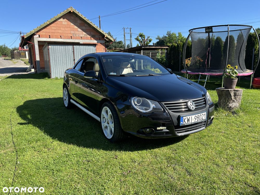 Volkswagen Eos - 1