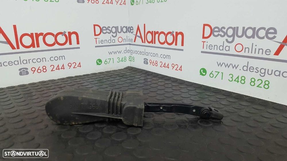 RETENTOR DA PORTA DIANTEIRA DIREITA AUDI A5 COUPE (8T) 2.7 TDI - 1