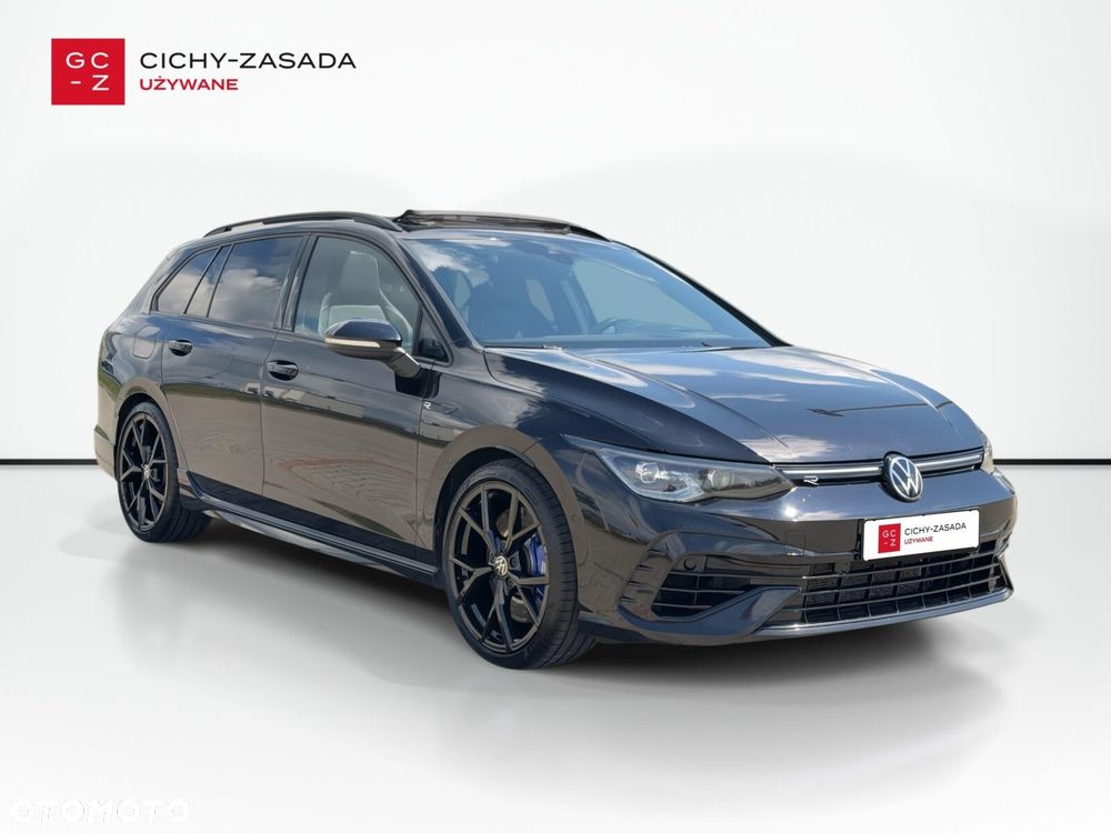 Volkswagen Golf Variant - 8