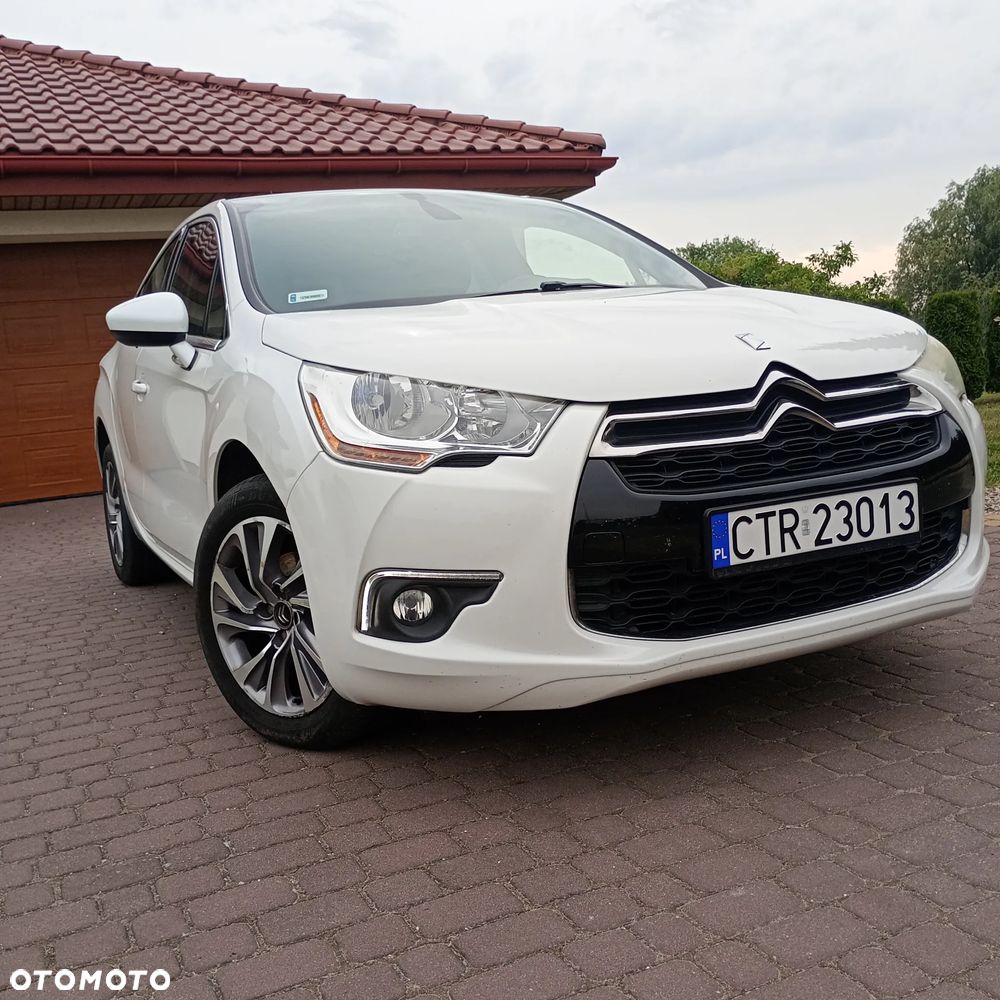 Citroën DS4 e-HDi 115 Chic - 8