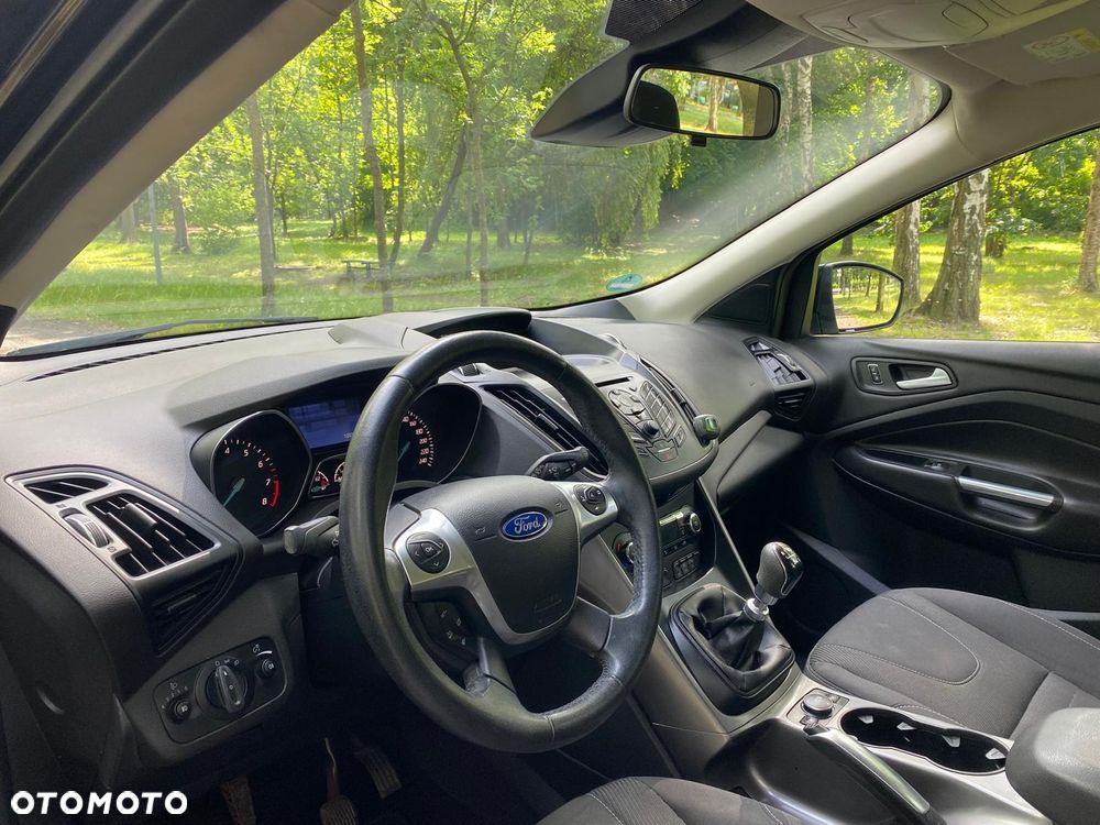 Ford Kuga 1.5 EcoBoost 2x4 Business Edition - 12