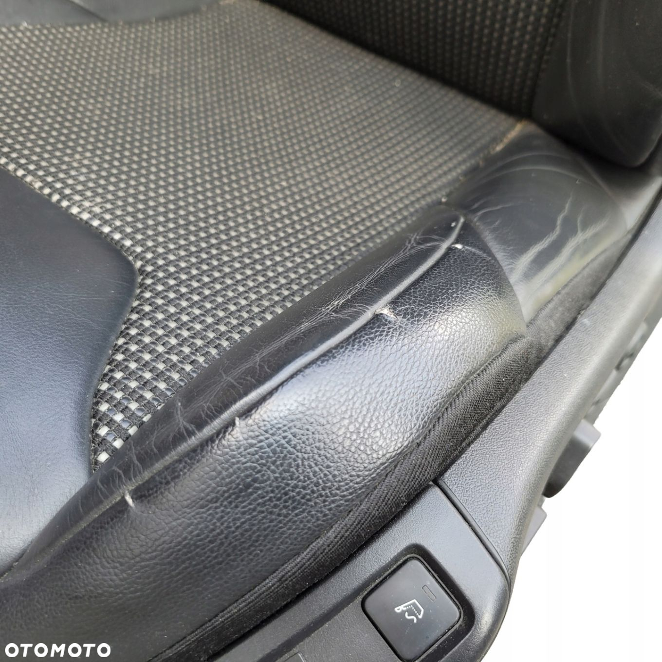 CITROEN C5 III LIFT X7 FOTEL KIEROWCY LEWY PÓŁSKÓRA MASAŻ EUROPA 12-- - 4
