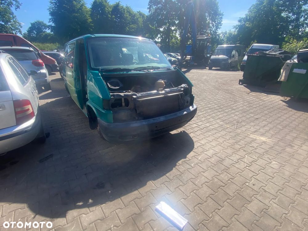 VW T4 1,9 D na części - 6