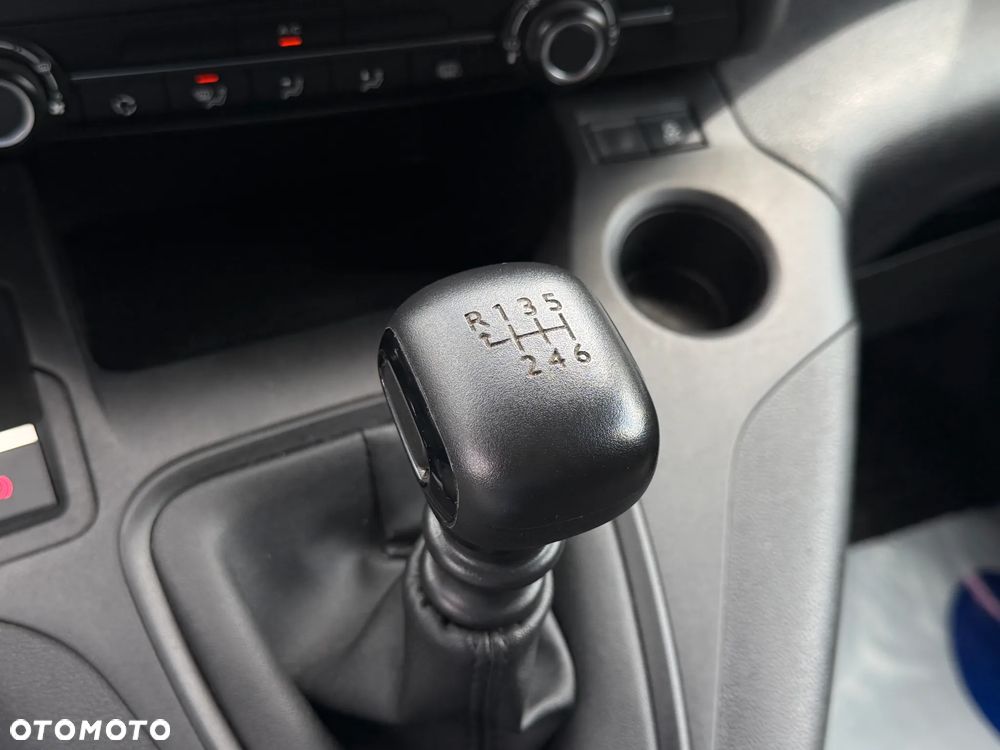 Citroën BERLINGO - 22